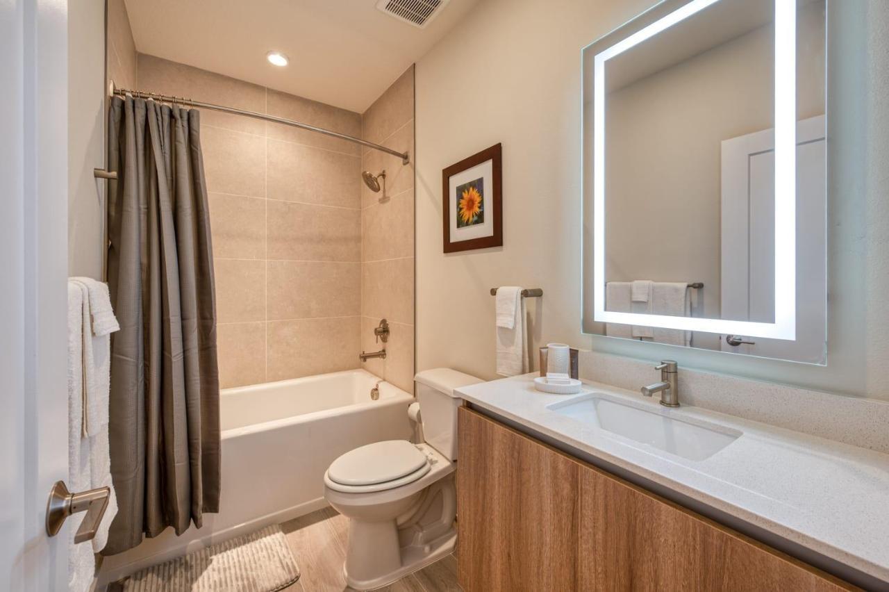 Pleasant Townhome With Private Pool Near Disney Four Corners Exterior photo