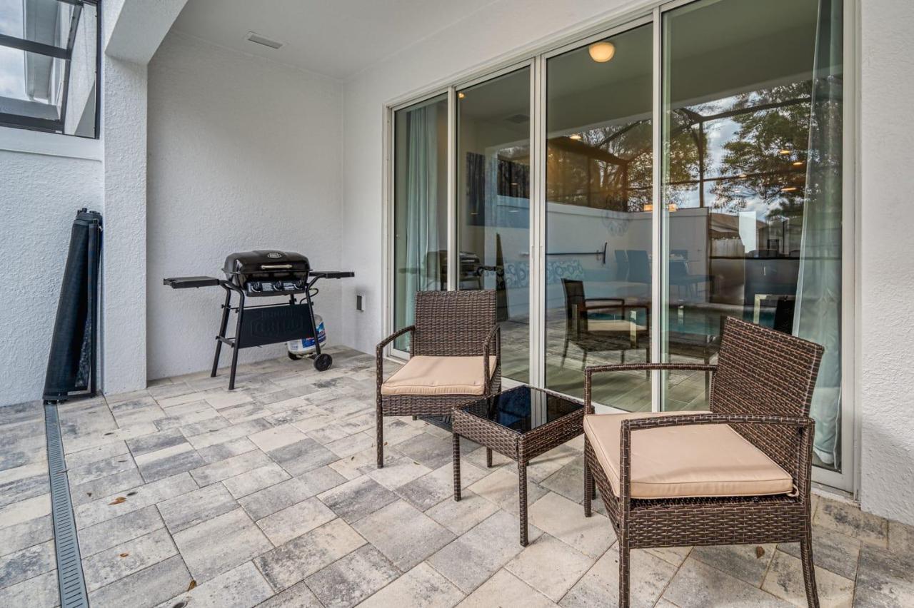 Pleasant Townhome With Private Pool Near Disney Four Corners Exterior photo